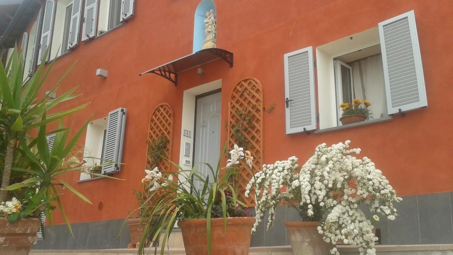 Vendégház Villa Mont Des Oliviers Citra-8055Lt-1805 E 1807 San Remo