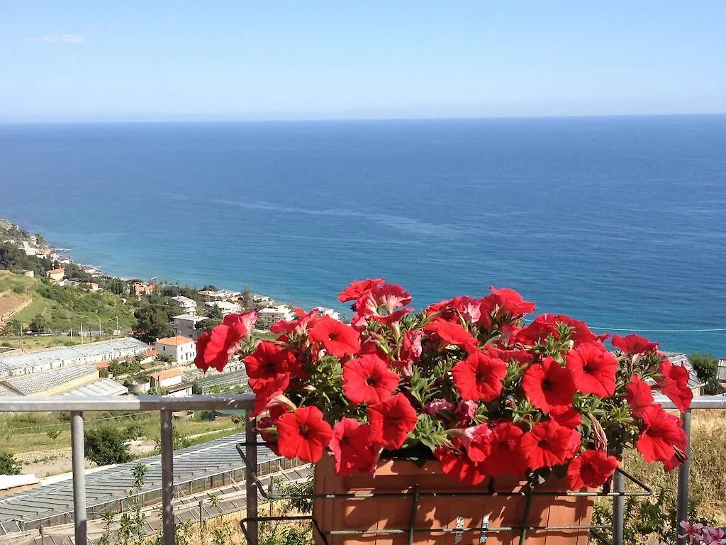 Villa Mont Des Oliviers Citra-8055Lt-1805 E 1807 San Remo 0*,  Olaszország