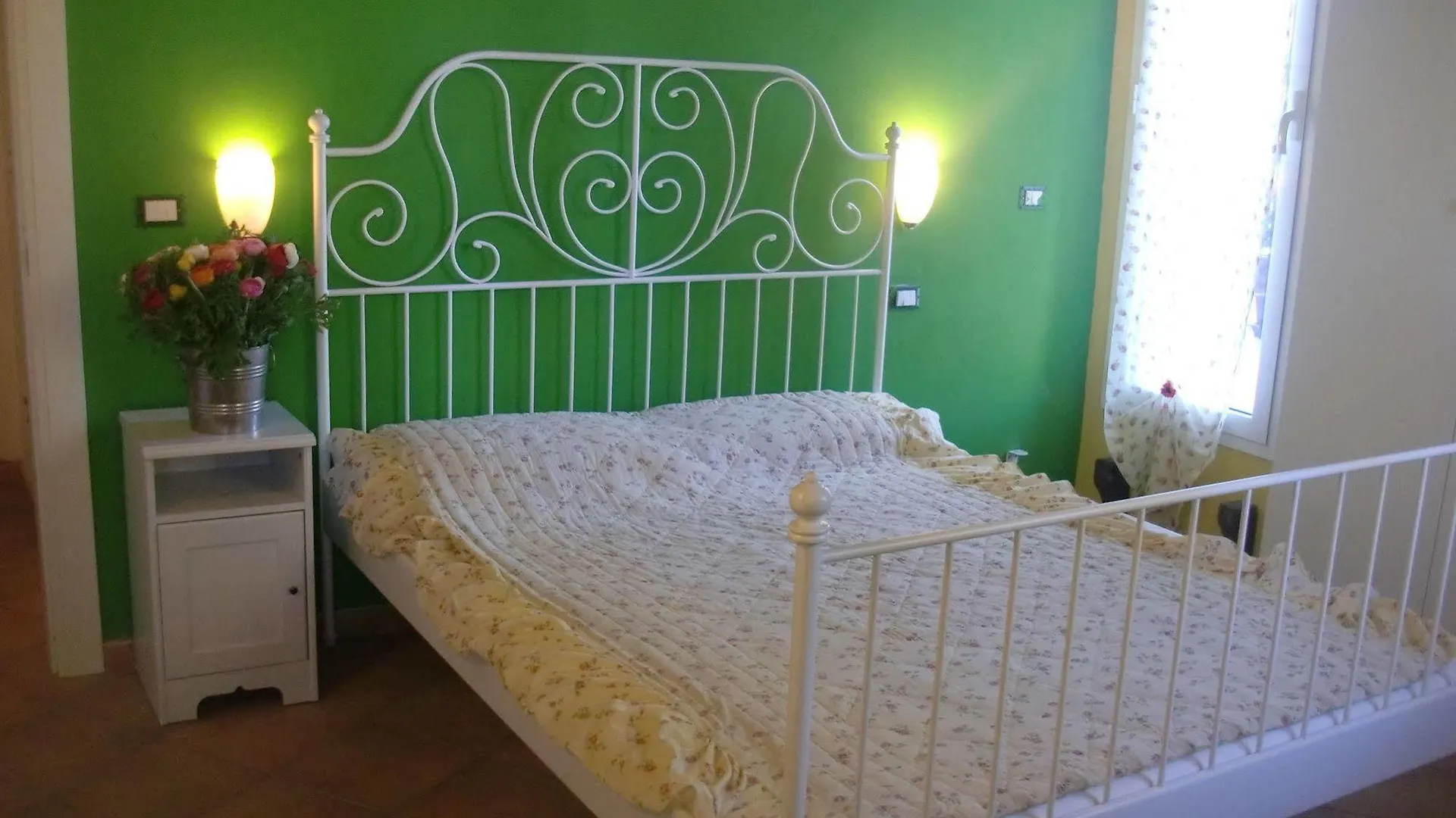 Villa Mont Des Oliviers Citra-8055Lt-1805 E 1807 San Remo Olaszország